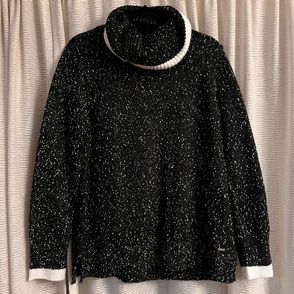 🆕 DKNY Chunky Turtleneck Sweater